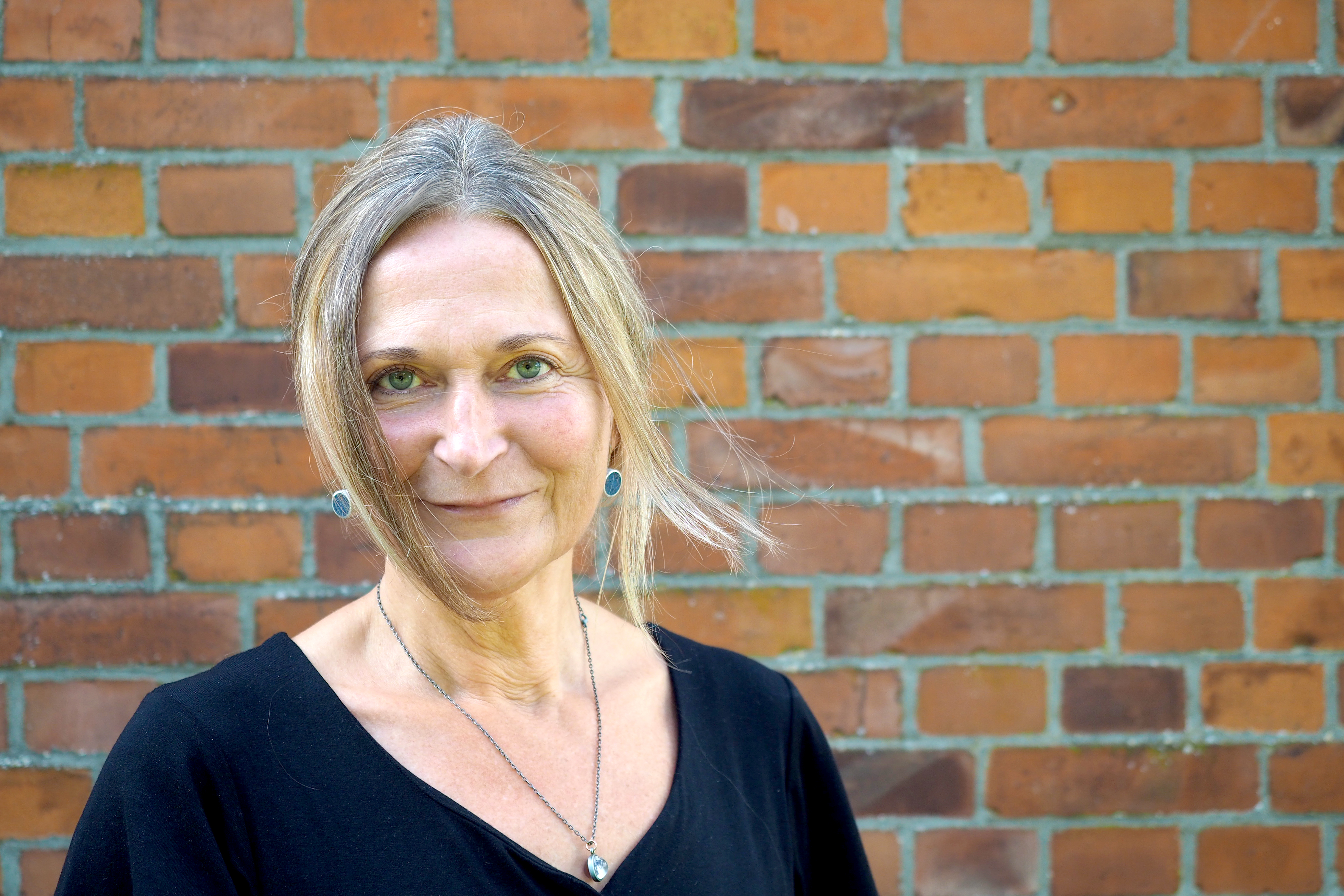 „Mit Paula in Paris“ – Lesung der Autorin Angelika Sinn