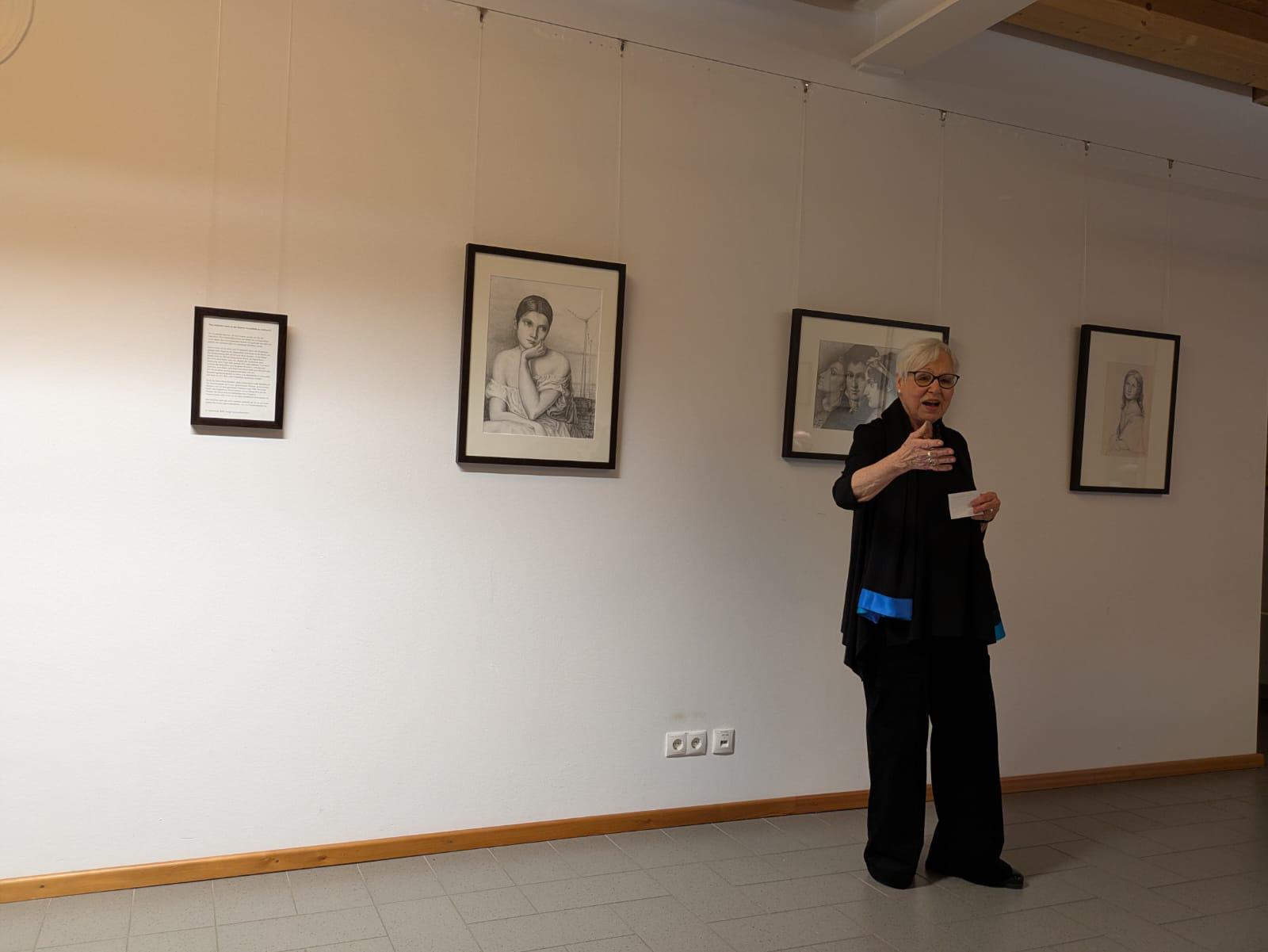 „Zeichnungen“ – Neue Ausstellung im Ortsamt